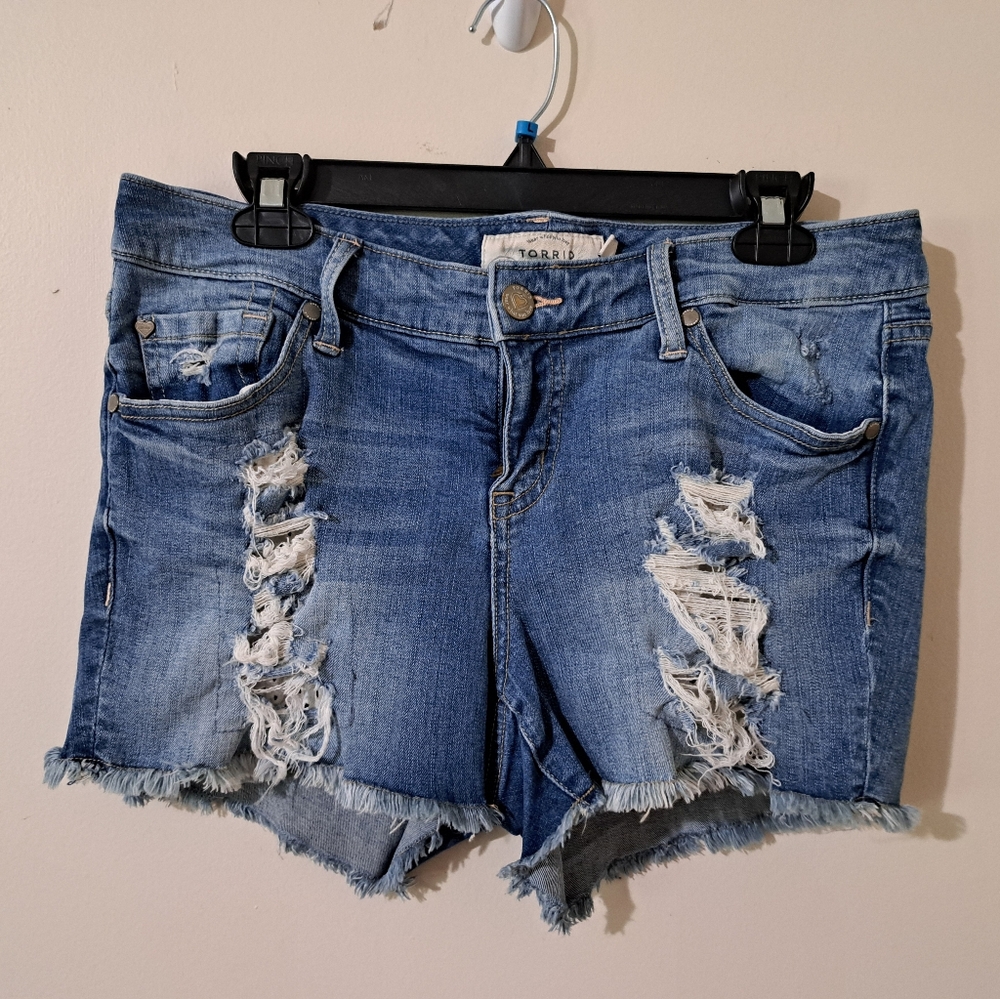 Torrid Classic Blue Denim Distressed Shorts Size 10